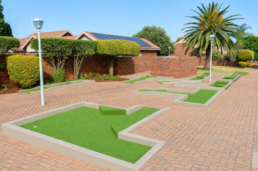 2 Bedroom Property for Sale in Flamwood North West